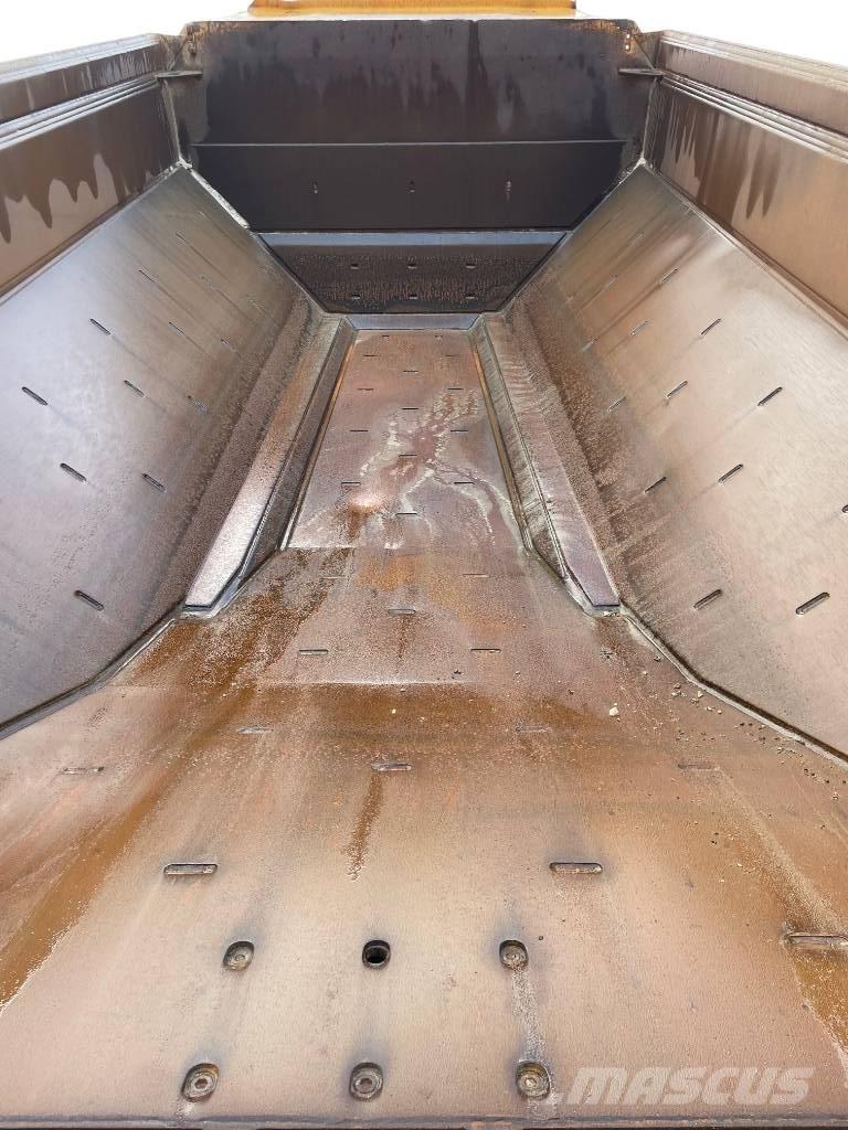 Volvo A40G Midjestyrd dumper