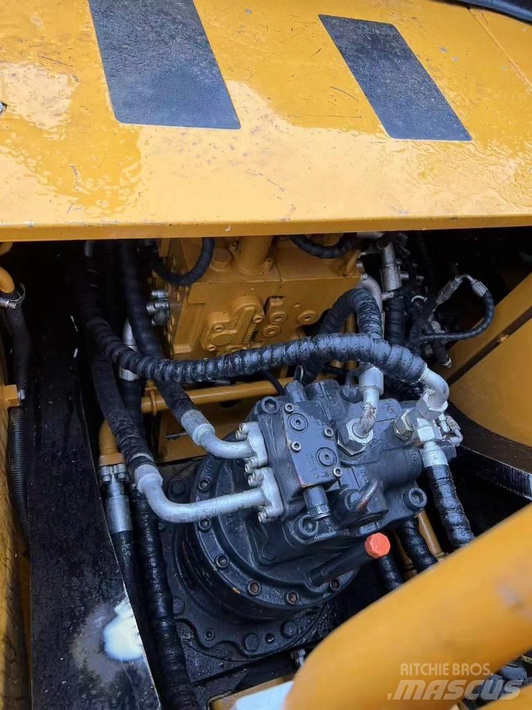 Sany SY 235 C Bandgrävare