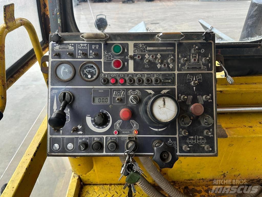 Demag DF 140 C Asfaltsläggningsmaskiner