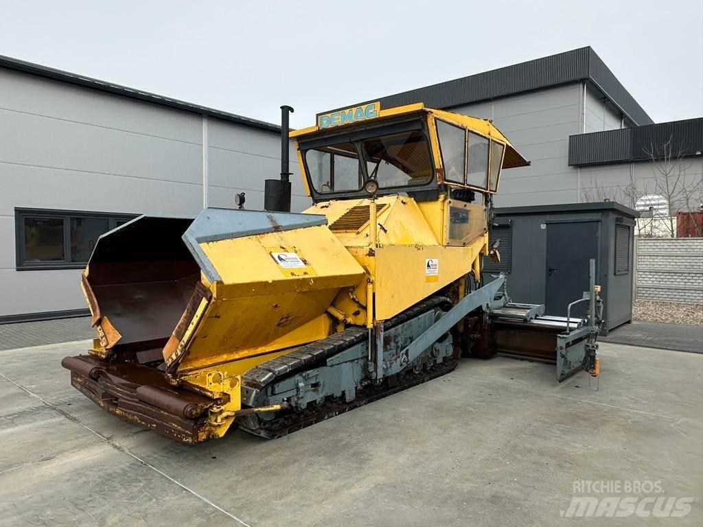 Demag DF 140 C Asfaltsläggningsmaskiner