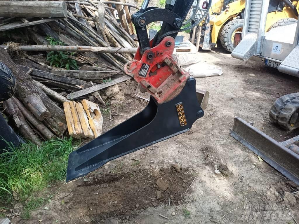 CAT 301.6  05A Minigrävare < 7t