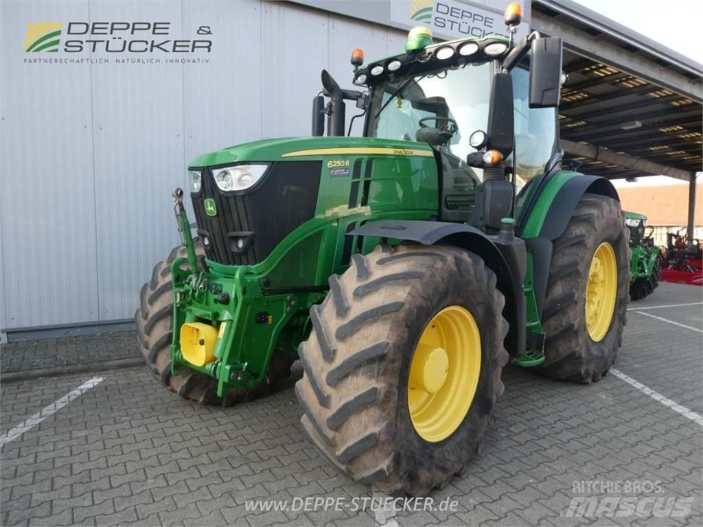 John Deere 6250R Traktorer