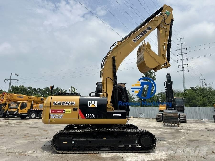 CAT 320 D2 Bandgrävare