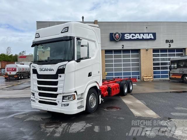 Scania S 590 Chassier