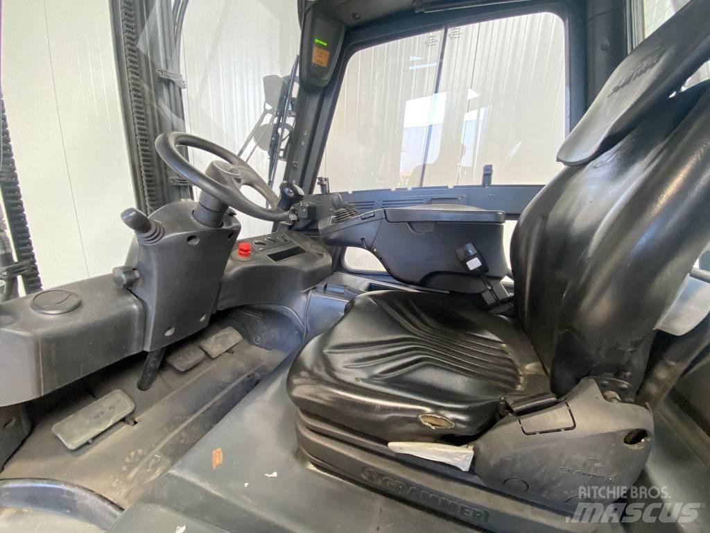 Linde E30-01 Elmotviktstruckar