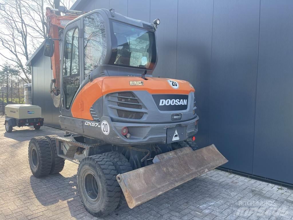 Doosan DX57W Hjulgrävare