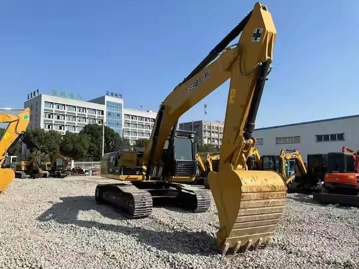 CAT CAT324D2 Bandgrävare