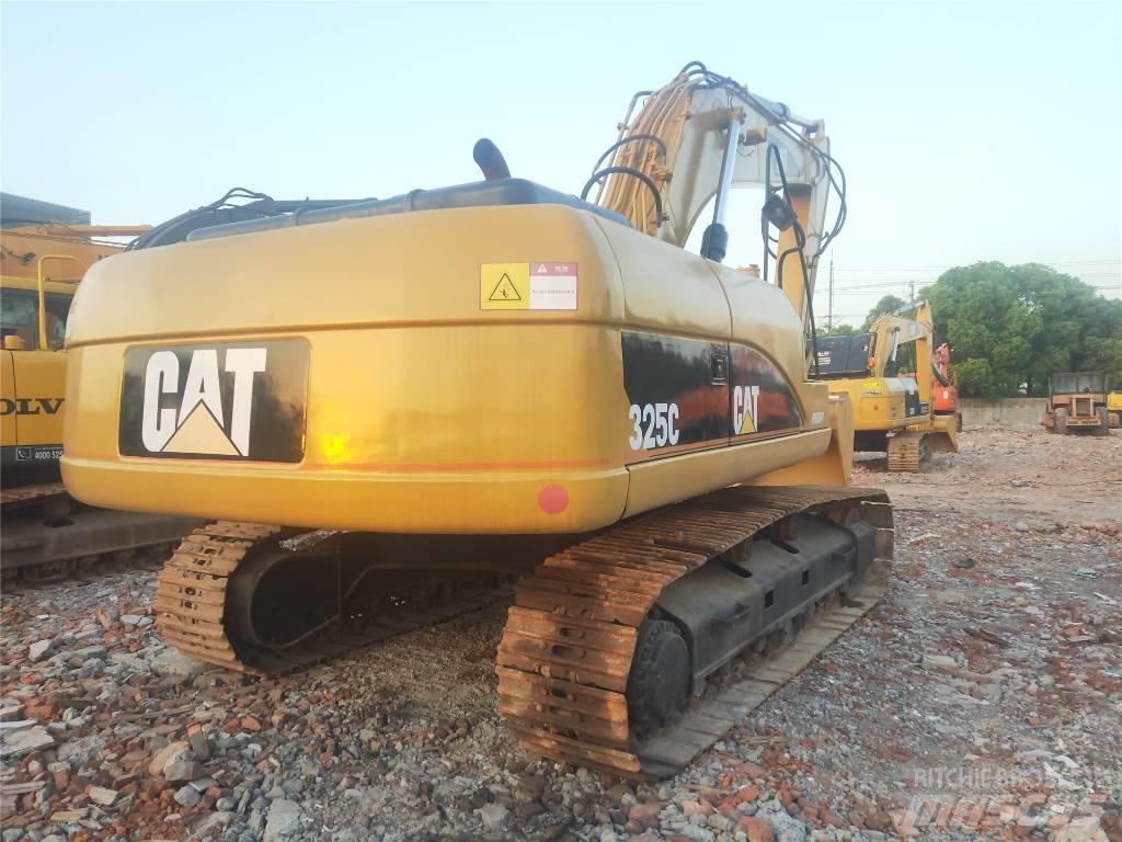 CAT 325C Bandgrävare