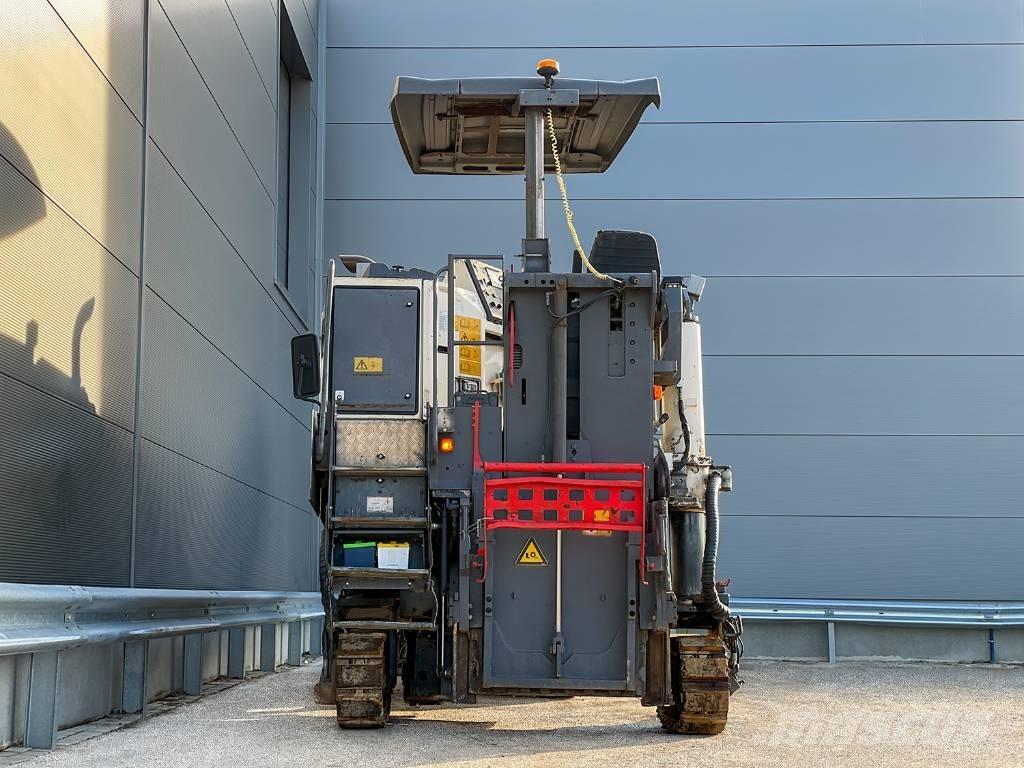 Wirtgen W 100 F Asfaltskallfräsmaskiner