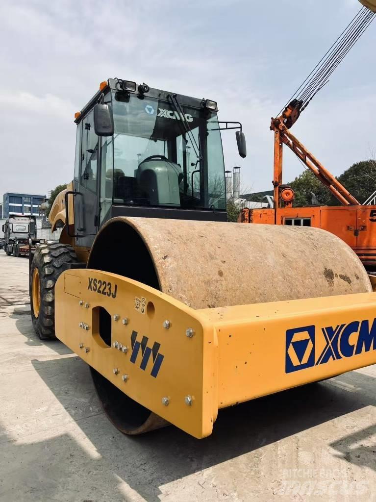 XCMG XS 223 J Envalsvältar