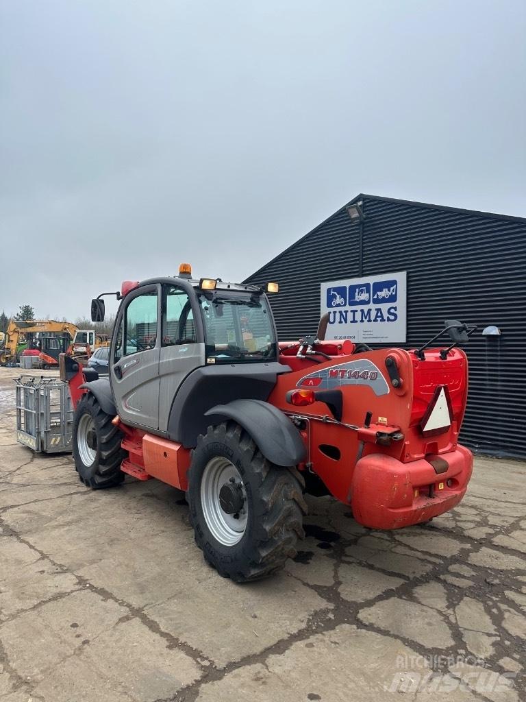 Manitou MT1440 Teleskoplastare