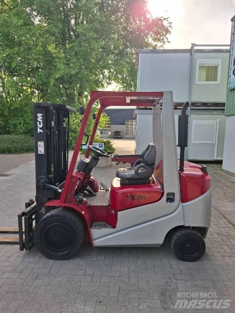 TCM FA30D-J Heftruck Dieselmotviktstruckar