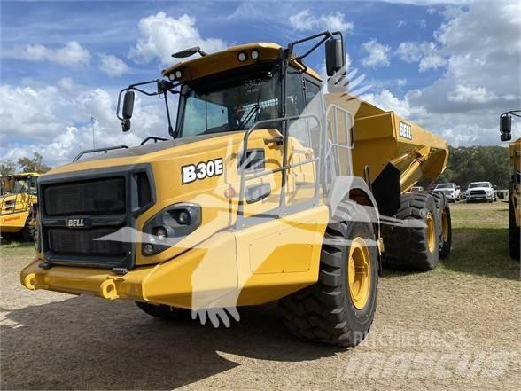 Bell B30E Midjestyrd dumper