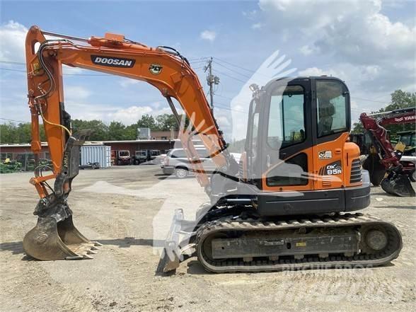 Doosan DX85R-3 Bandgrävare