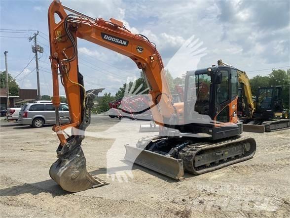 Doosan DX85R-3 Bandgrävare