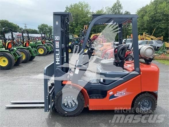 Heli CPYD25 Dieselmotviktstruckar