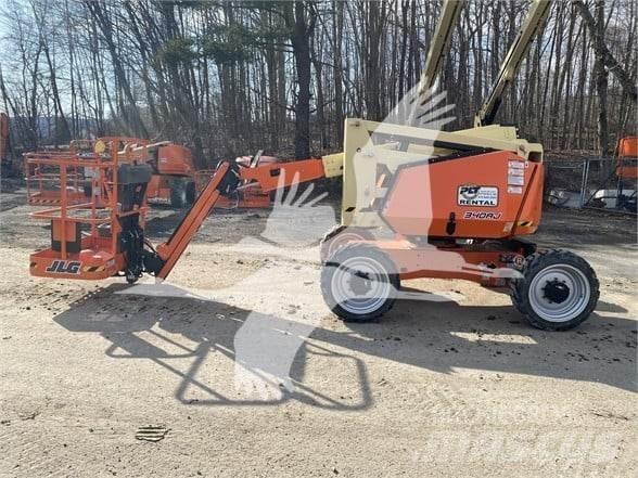 JLG 340AJ Bomliftar