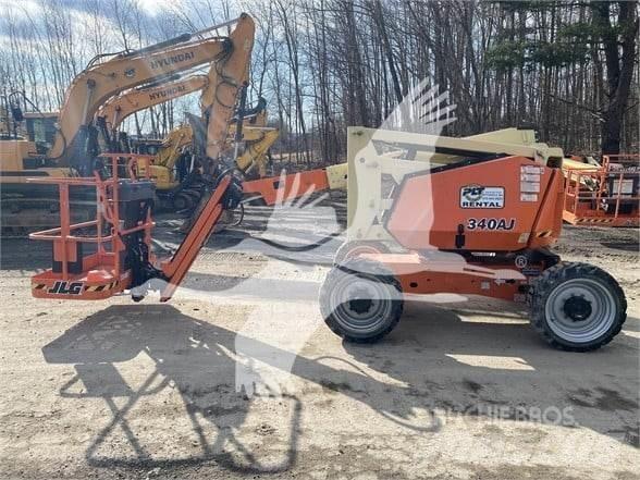JLG 340AJ Bomliftar