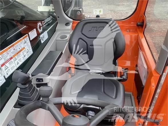 JLG 742 Teleskoplastare