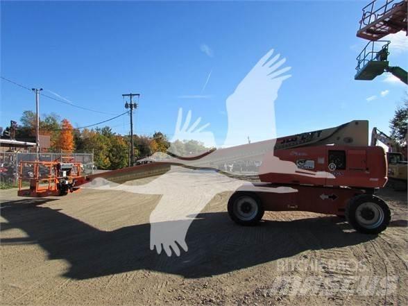 JLG 800S Teleskop bomliftar
