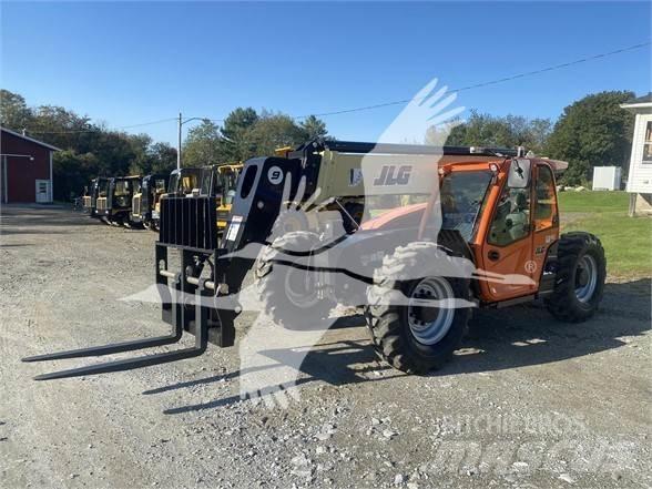 JLG 943 Teleskoplastare