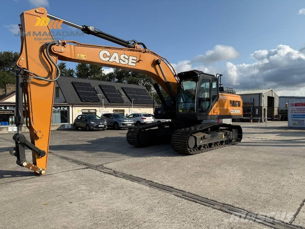 CASE CX 300 E Bandgrävare