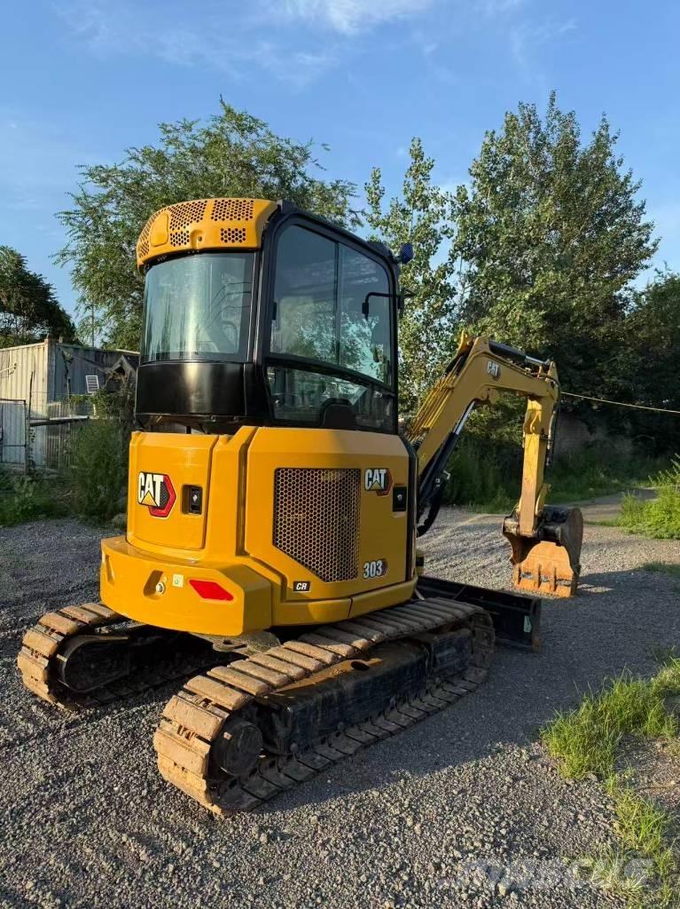CAT 303 CR Minigrävare < 7t