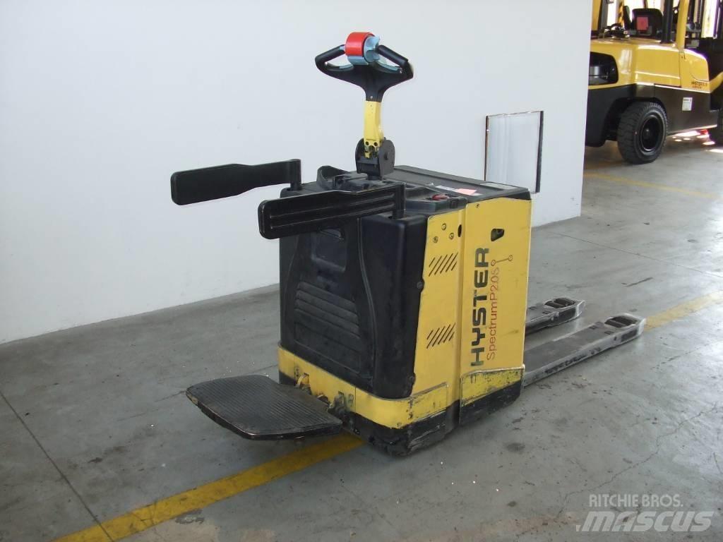 Hyster P2.0S Låglyftare med plattform