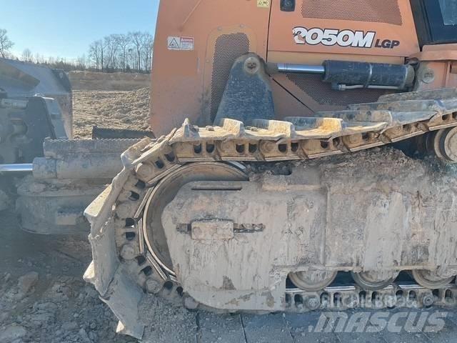 CASE 2050 M LGP Bandschaktare