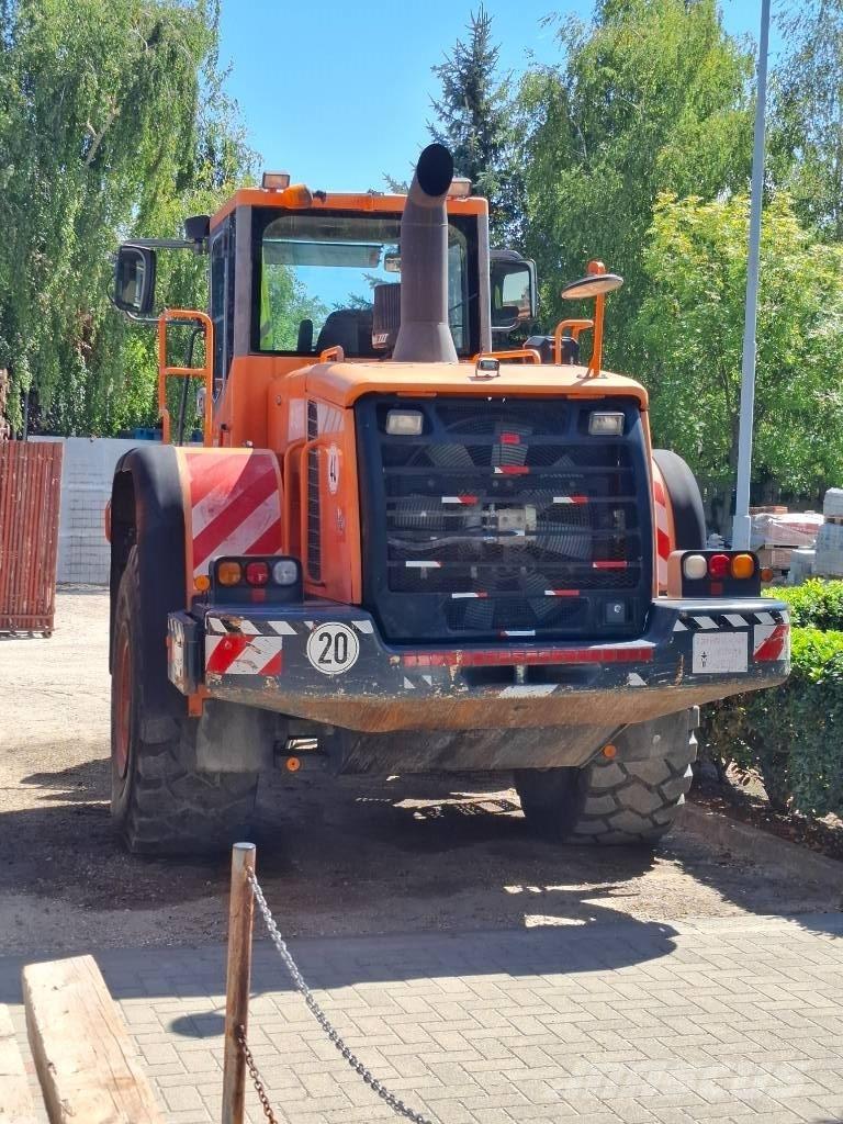 Doosan DL 350 Grävlastare