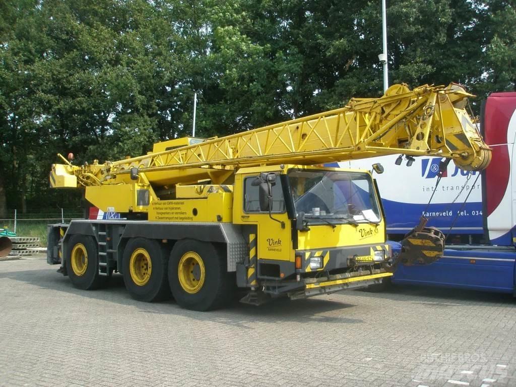 Liebherr LTM1040 Allterrängkranar