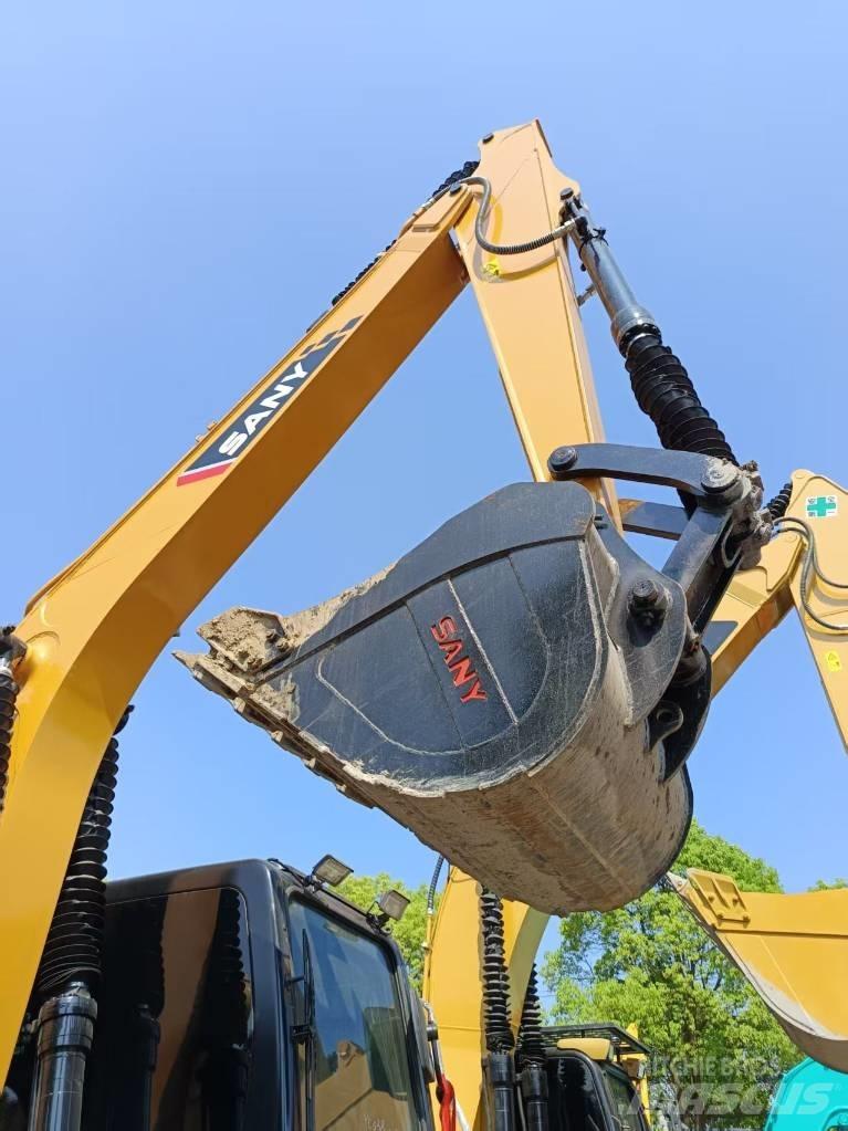 Sany SY135C Bandgrävare