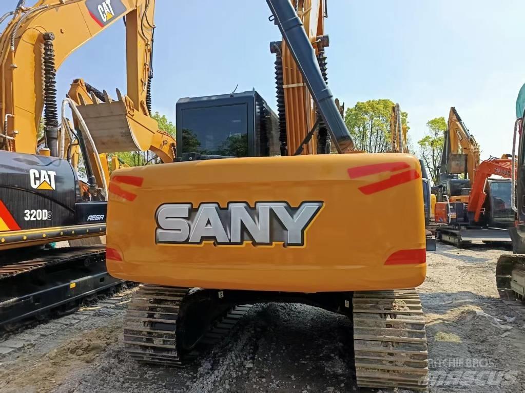 Sany SY135C Bandgrävare
