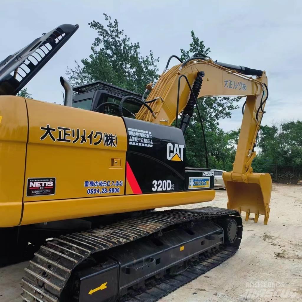 CAT 320 D 2 Midigrävmaskiner 7t - 12t