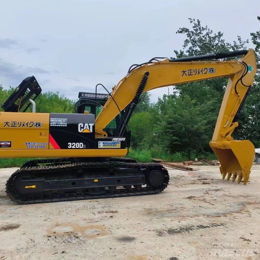 CAT 320 D 2 Midigrävmaskiner 7t - 12t