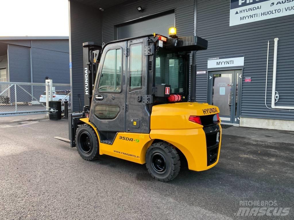 Hyundai 35DA-9 Dieselmotviktstruckar