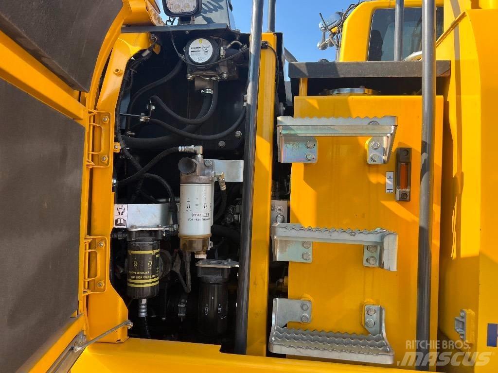 Komatsu PW 148-10 Hjulgrävare