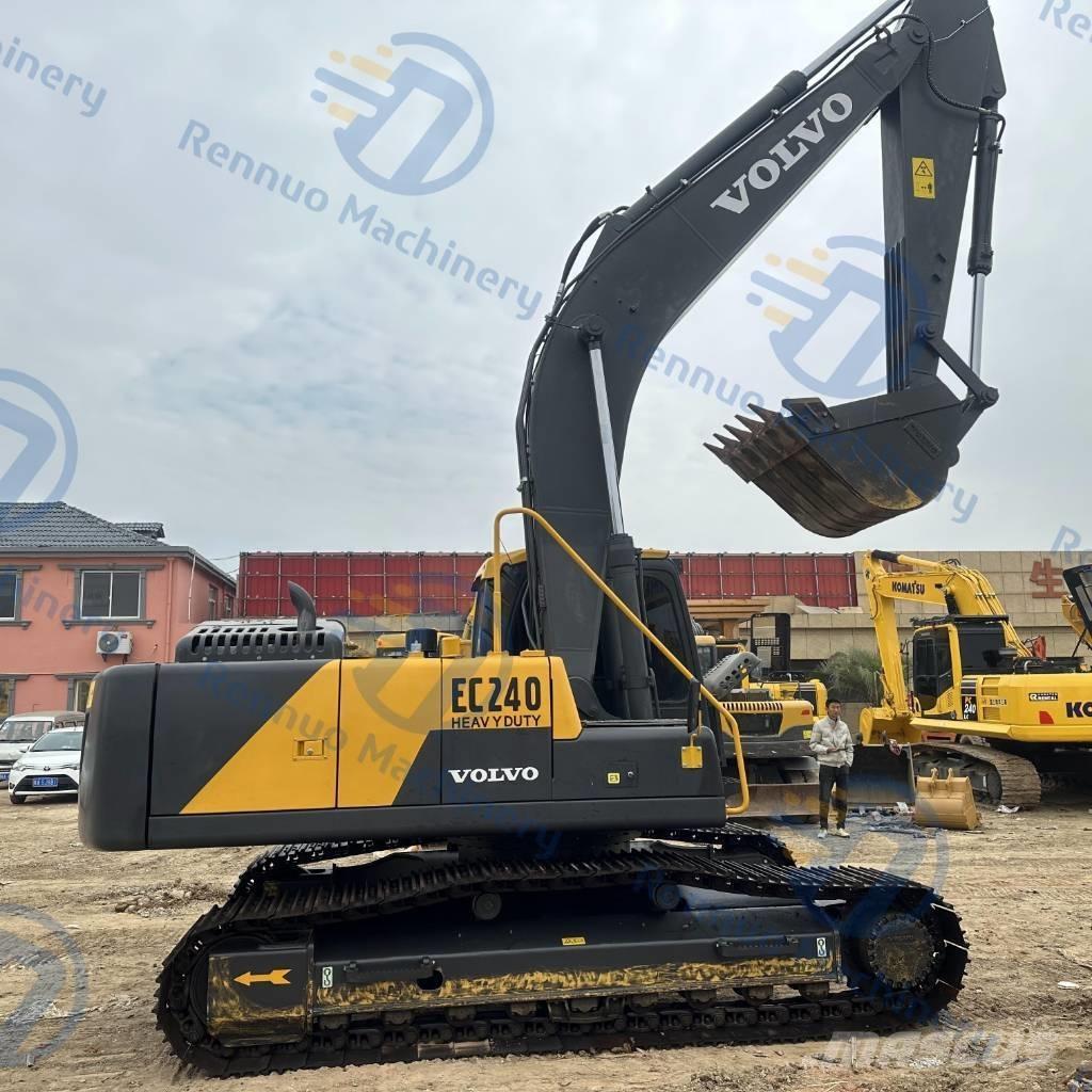 Volvo EC 240 Bandgrävare
