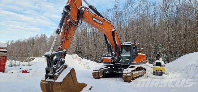 Doosan DX 380 LC-5 Bandgrävare