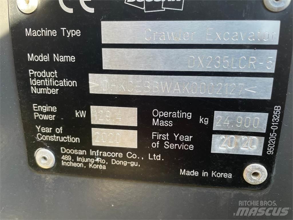 Doosan DX235 LRC Bandgrävare
