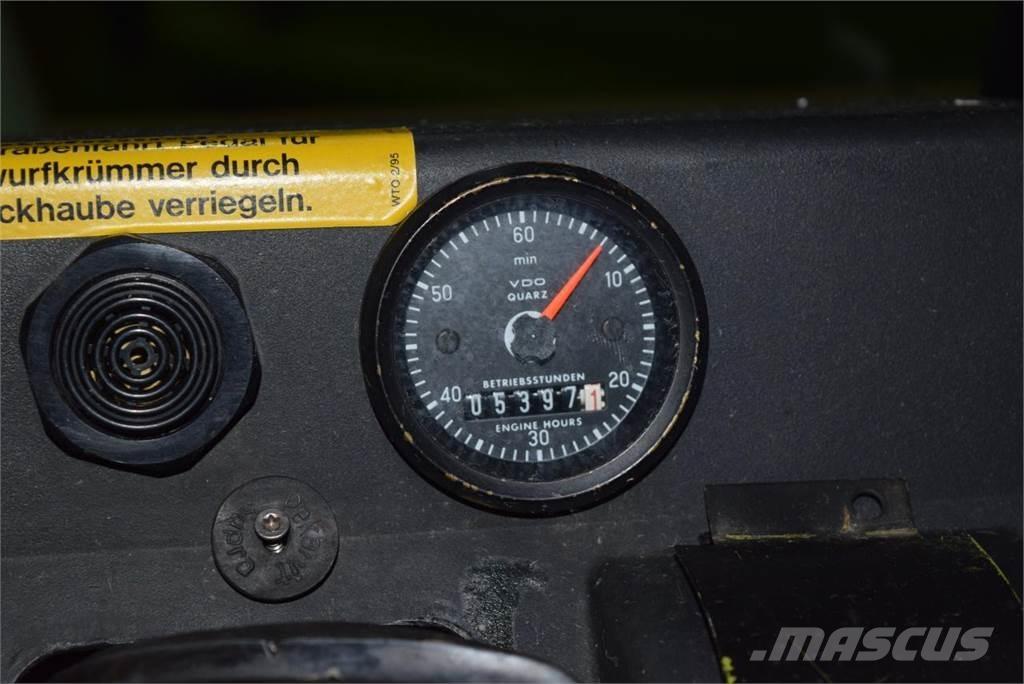 CLAAS Jaguar 820 Självgående fälthackar