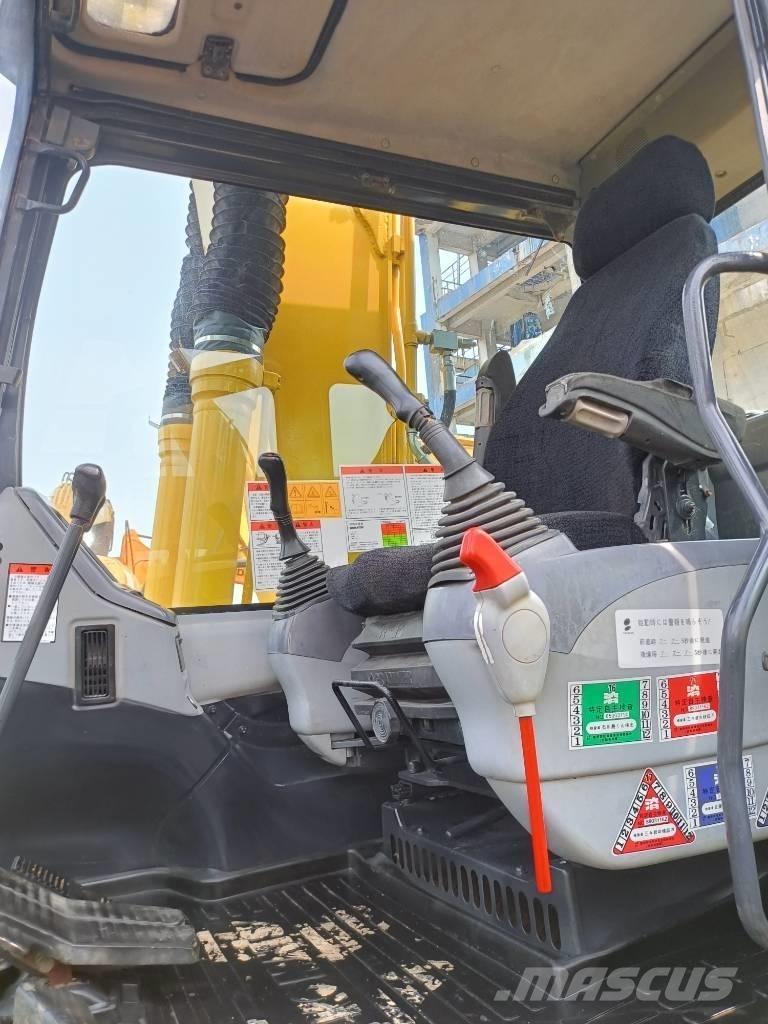 Komatsu PC130 Bandgrävare