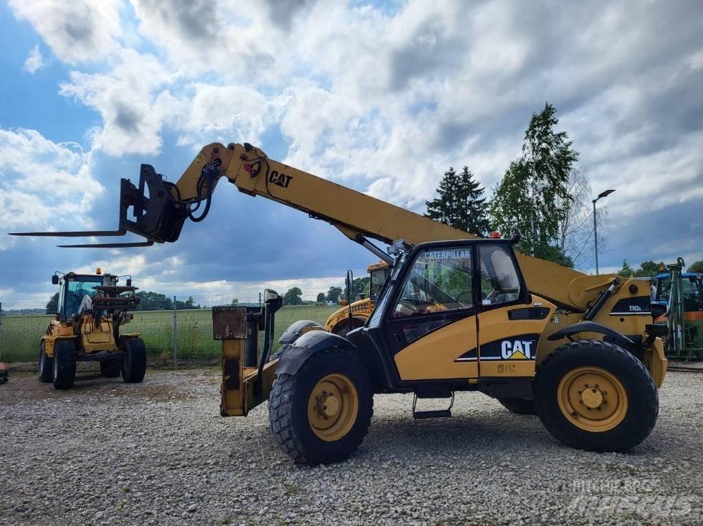 CAT TH 360 B Teleskoplastare