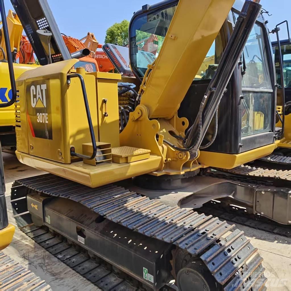 CAT 307 E Bandgrävare