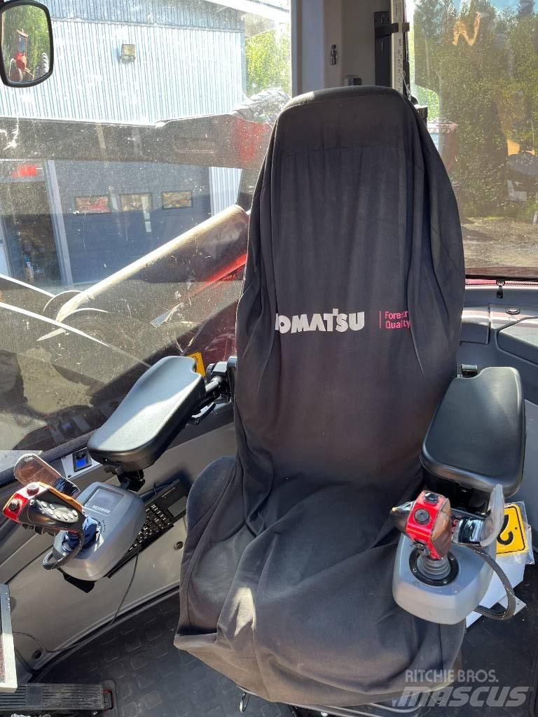 Komatsu 901 Skördare