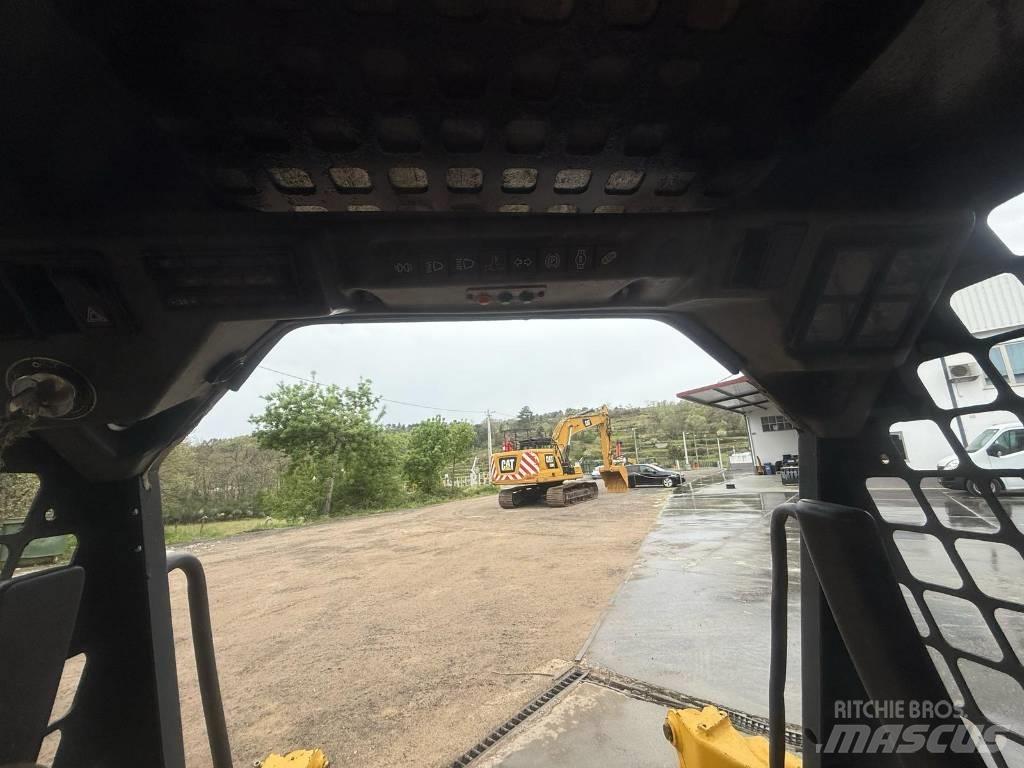 Komatsu SK 07 J-2 Kompaktlastare