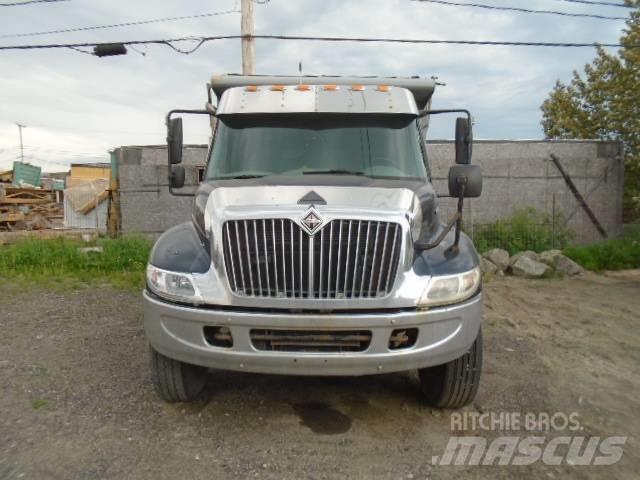 International 4300 Tippbilar
