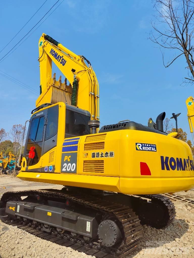 Komatsu PC 200 Bandgrävare