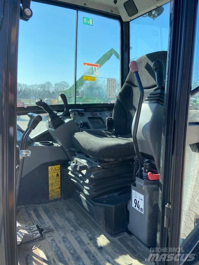 Bobcat E 35z Minigrävare < 7t