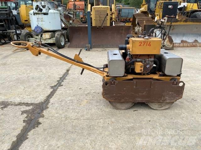CASE Vibromax W 70 Tvåvalsvältar